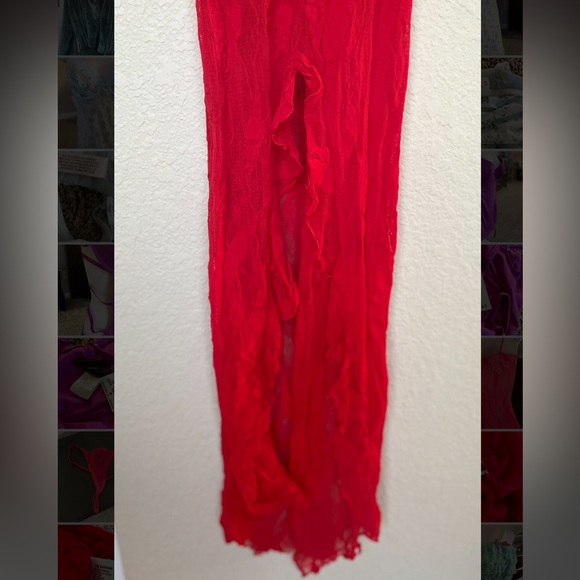 Leg Avenue Red high low mermaid style lace lingerie w/ matching panty - Picture 10 of 13